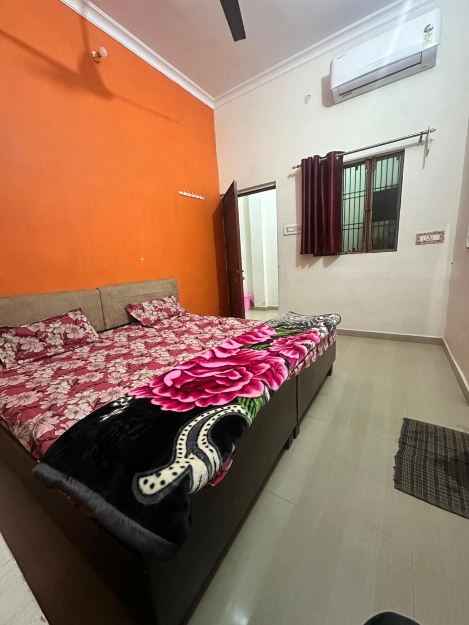 Ayodhya Khatu Shyam Guest House מראה חיצוני תמונה